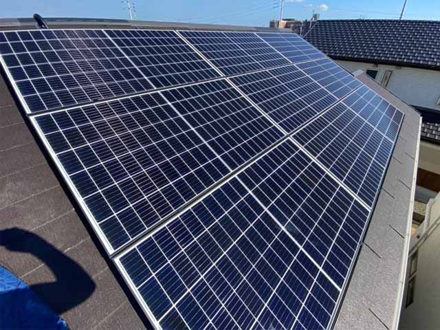 愛知県名古屋市のＱセルズ製Q.PEAK DUO-G6 355 ×19の太陽光発電施工写真