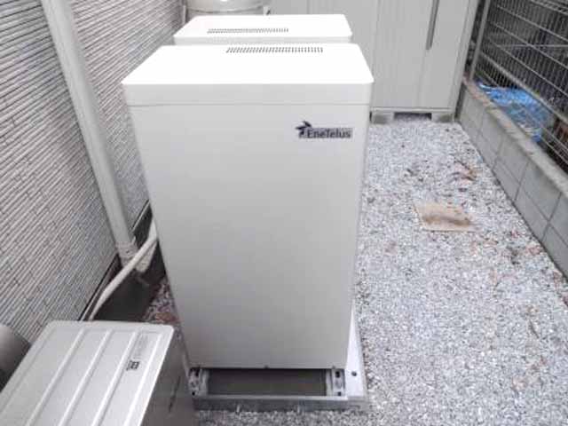 三重県津市の 東芝製TPV-S3-B65の蓄電池施工写真