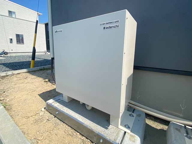 三重県伊勢市の ネクストエナジー製NXS-MHESS001の蓄電池施工写真