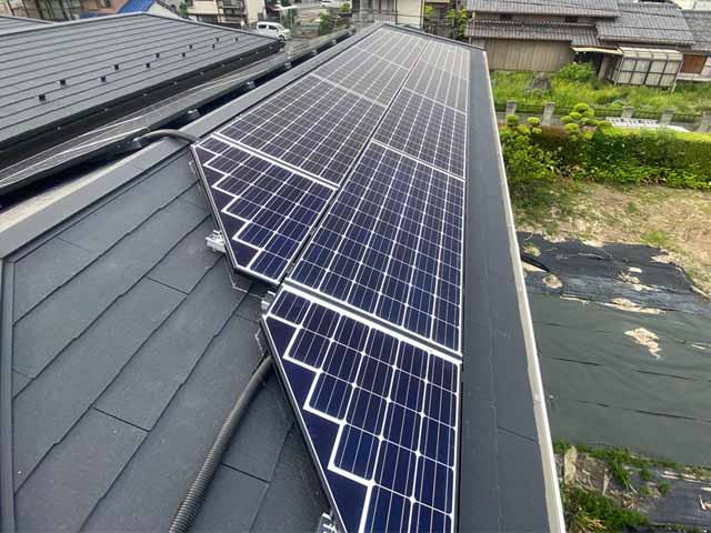 愛知県名古屋市のパナソニック製VBHN252WJ01 ×14、VBH070WJ01L ×4、VBH070WJ01R ×4の太陽光発電施工写真