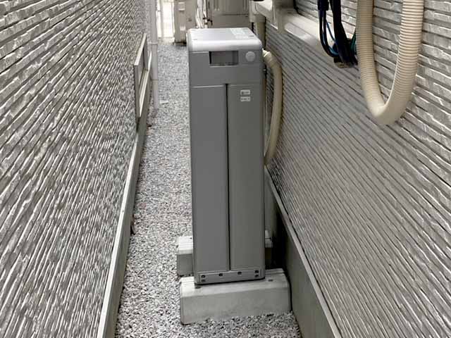 東京都墨田区の オムロン製KPBP-A-AC164Nの蓄電池施工写真