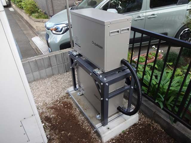 東京都練馬区の 長府工産製ES-T3MCK、ES-T3XCKの蓄電池施工写真