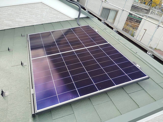 東京都豊島区のハンファジャパン製Re.RISE-NBC 440 ×3、Re.RISE-NBC MS290 ×4、Re.RISE-NBC AG270 ×10の施工写真