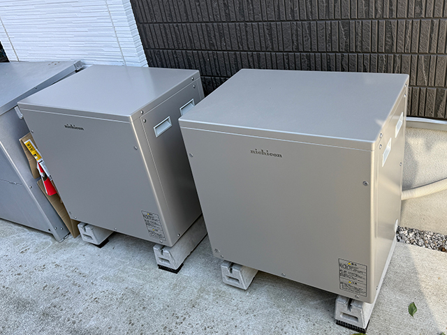 東京都武蔵村山市の ニチコン製ES-DYL ×2の蓄電池施工写真